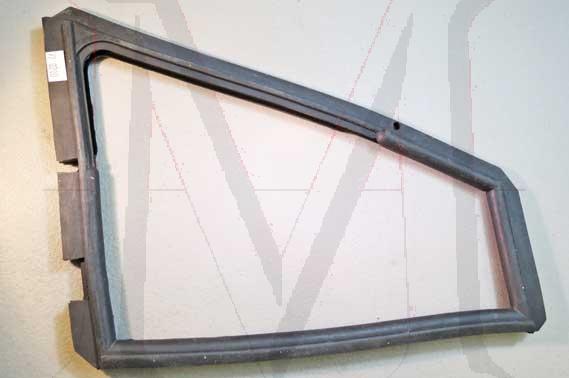 VENT WING RUBBER SEAL - DRIVER  SIDE